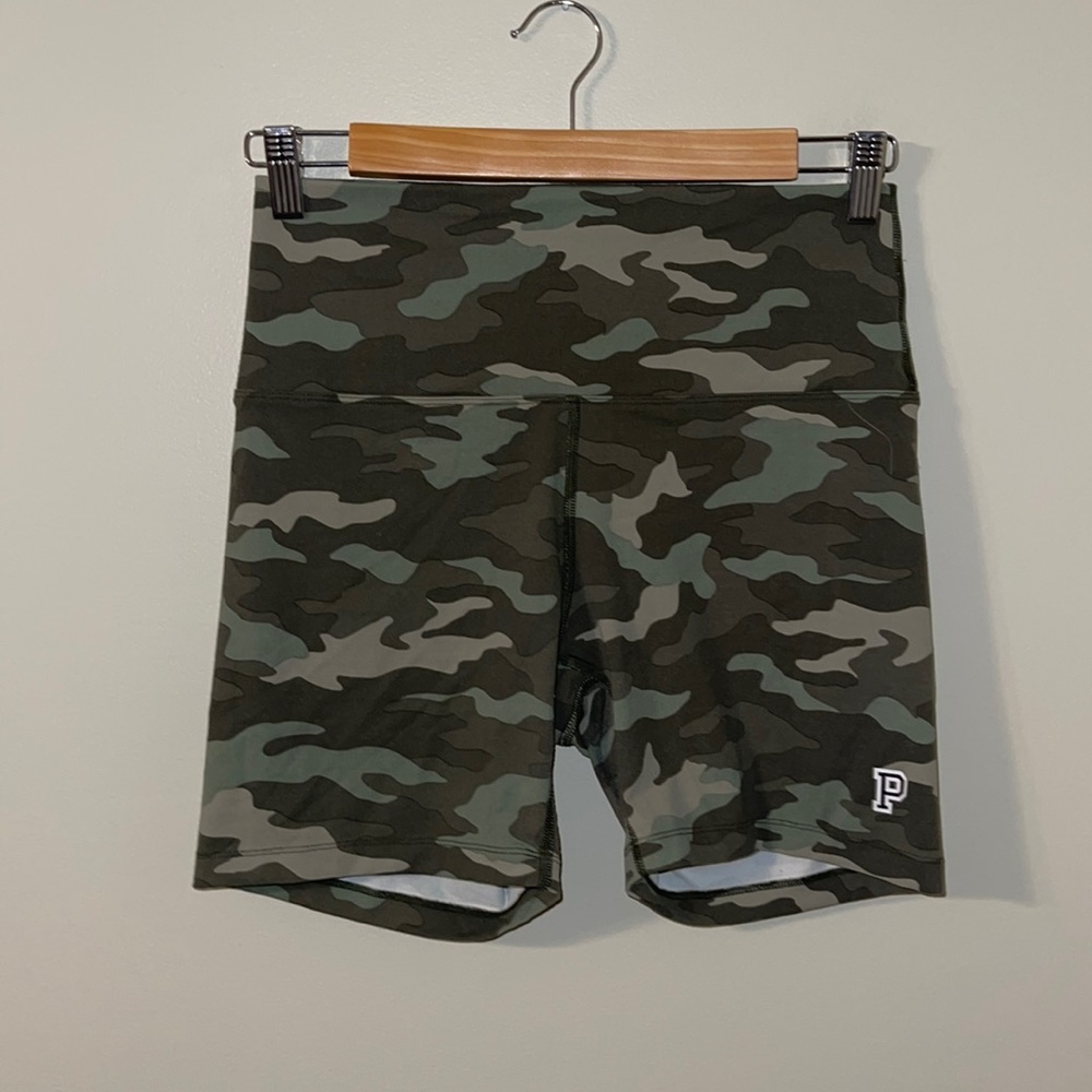 Camo biker shorts